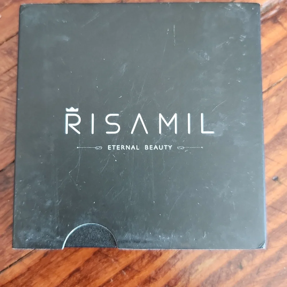 Gold Cross Bracelet โ Gold Tone โ Brand New in box โ Risamil Dainty Gold Cross โ - Picture 6 of 8